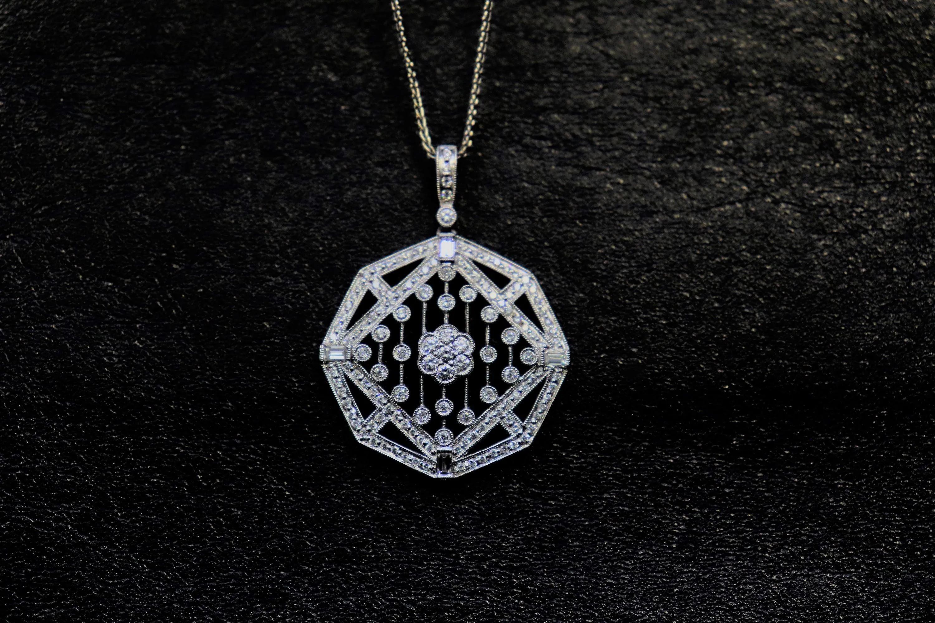 18kt White Gold Filigree Diamond Pendant