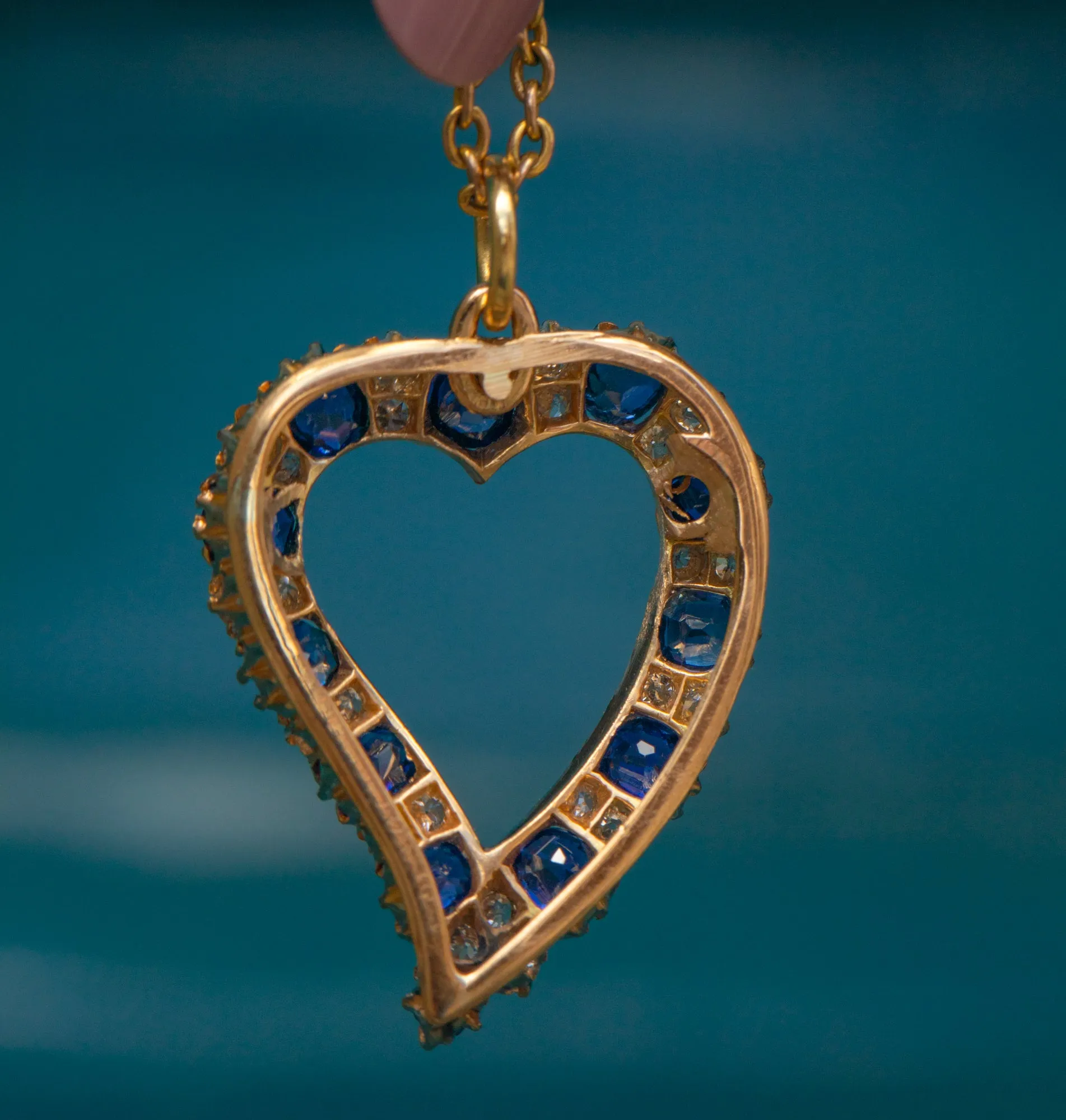 Antique 18ct Gold Sapphire Diamond Witches Heart Pendant