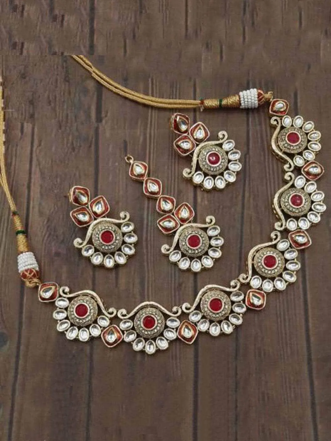 Antique Kundan Design Necklace Earring And Teeka Set