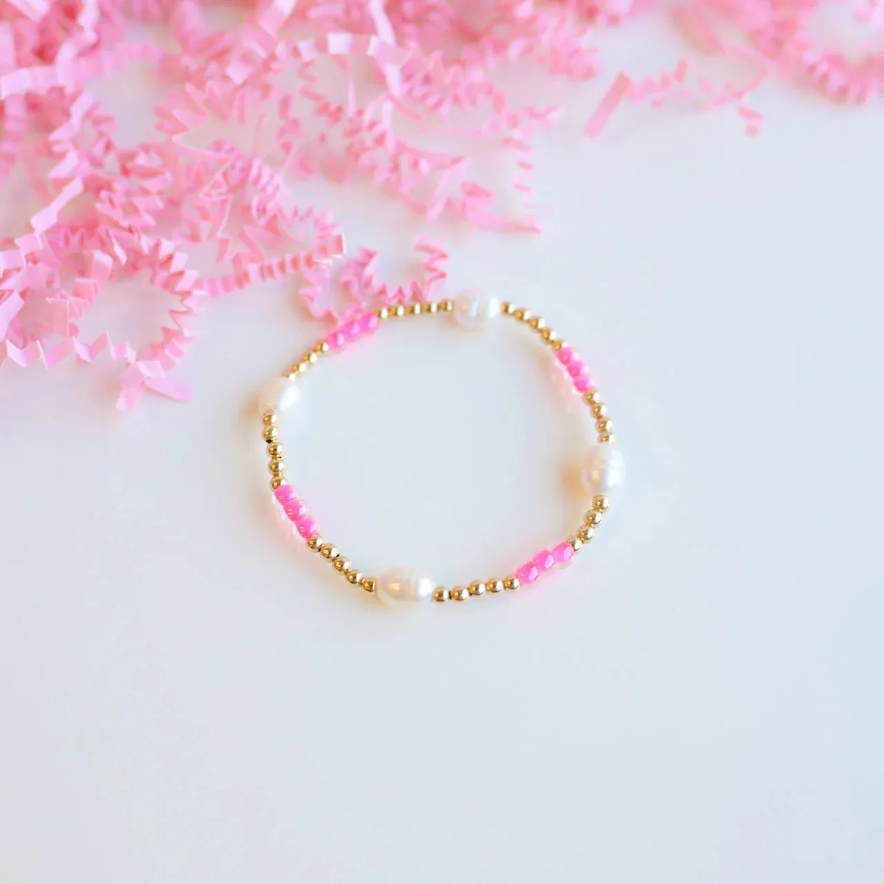 Beaded Blondes | Hot Pink Pearl Poppi Bracelet