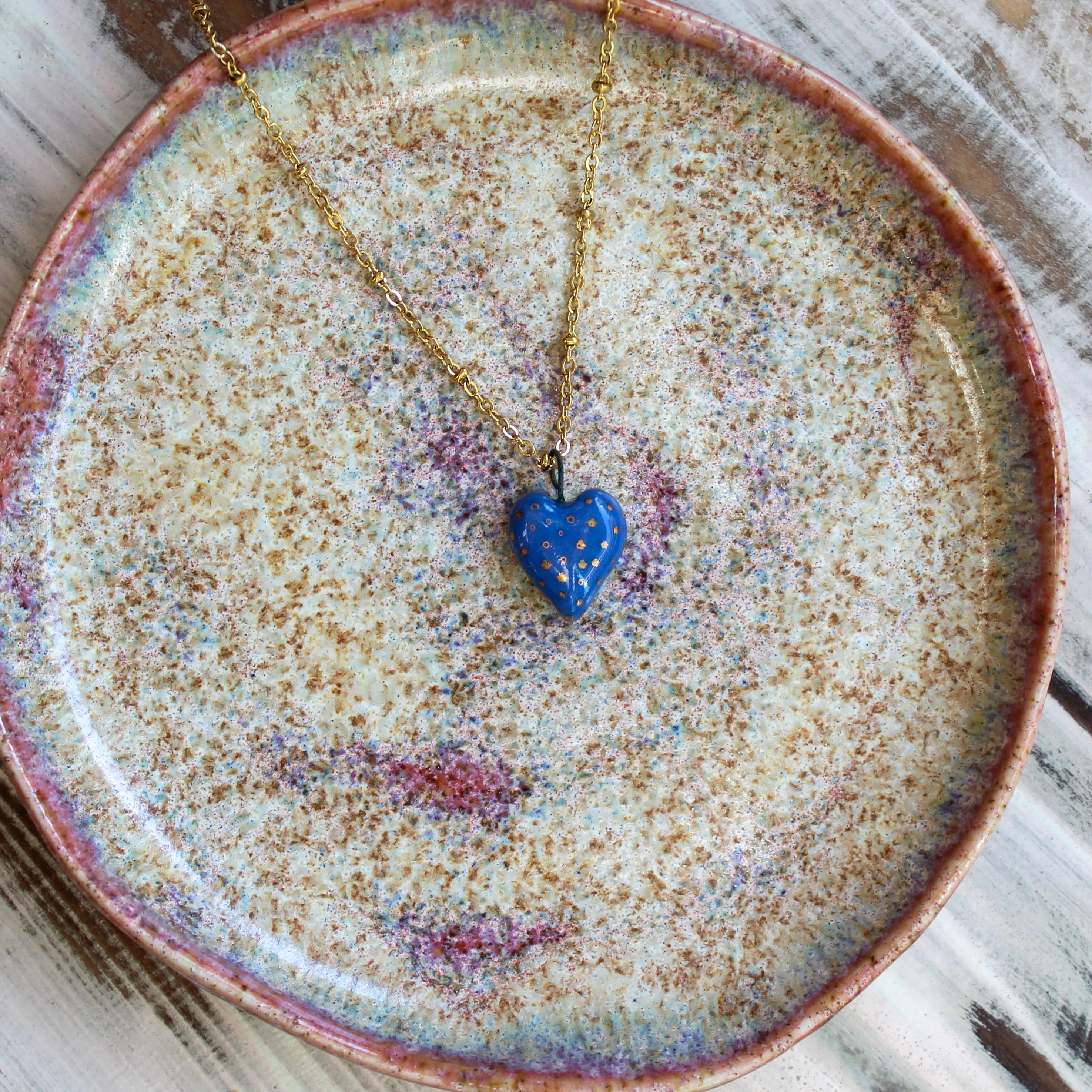 Blue Heart Pendant in Porcelain "Gold Dots"