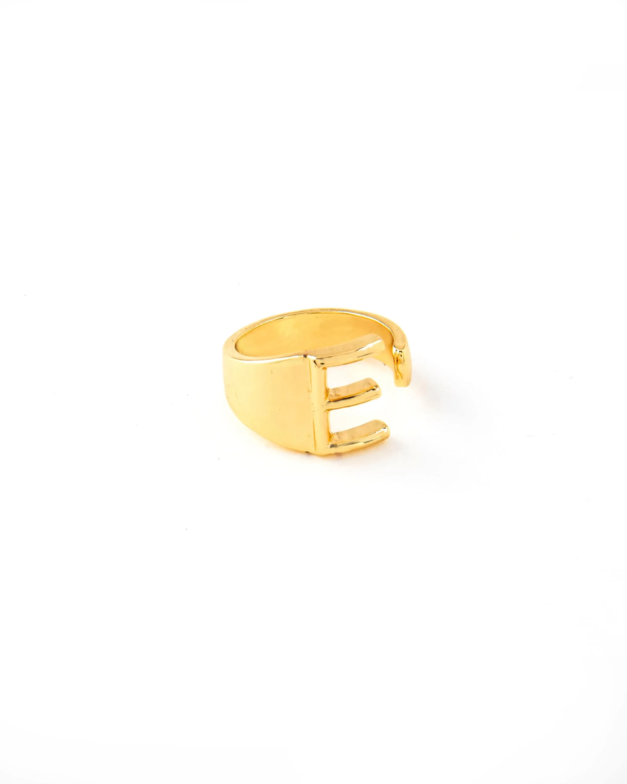 CLASSIC GOLD ALPHABET RING 2456 - قلادة