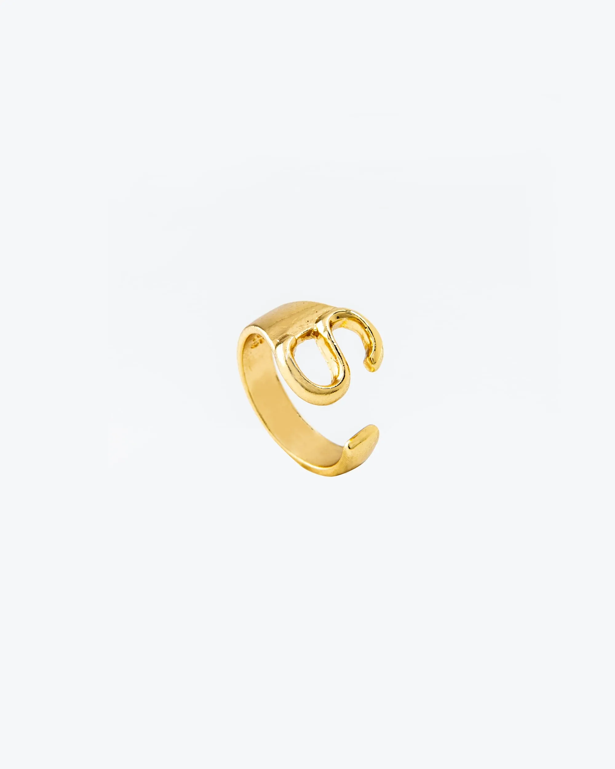 CLASSIC GOLD ALPHABET RING 2456 - قلادة