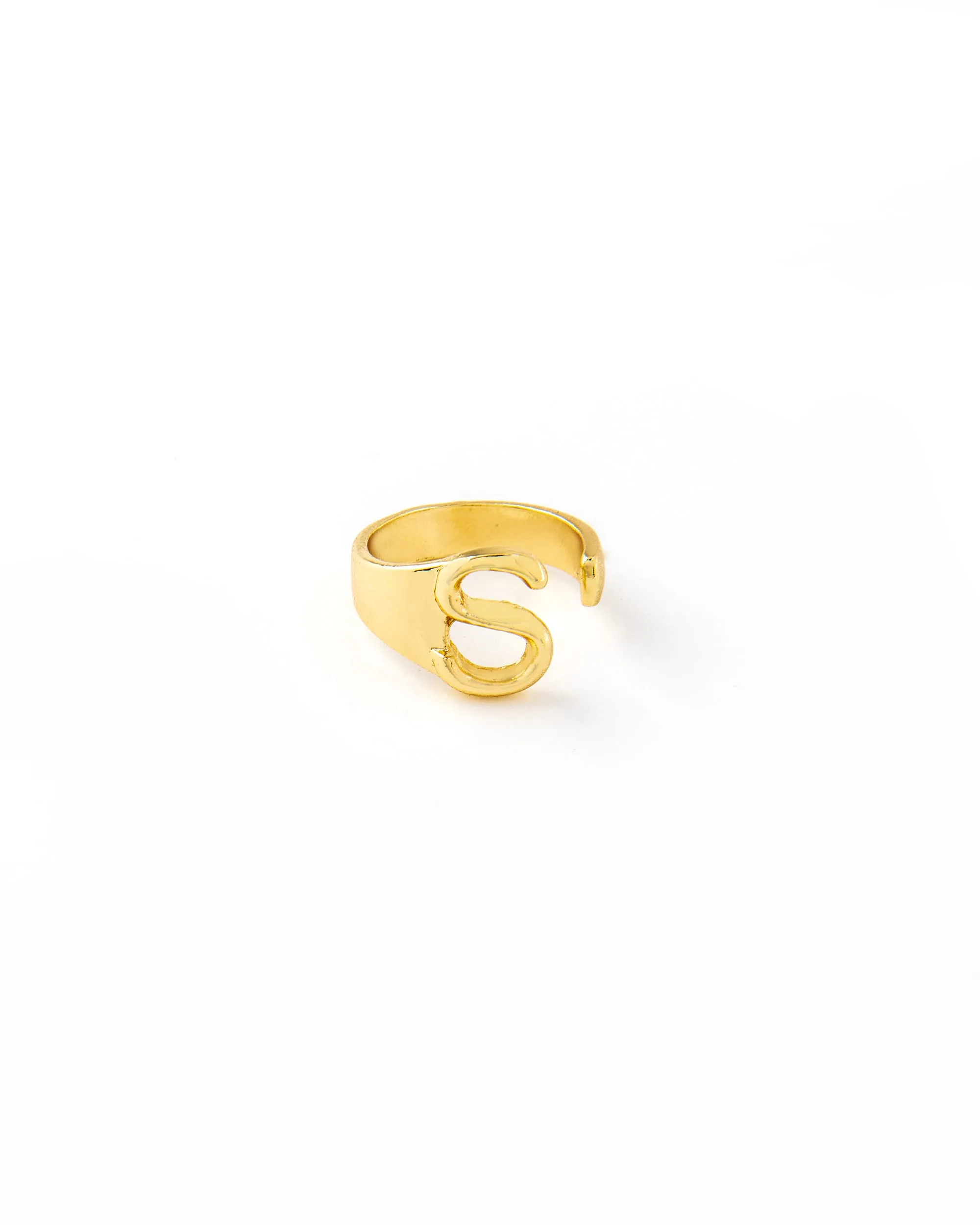 CLASSIC GOLD ALPHABET RING 2456 - قلادة