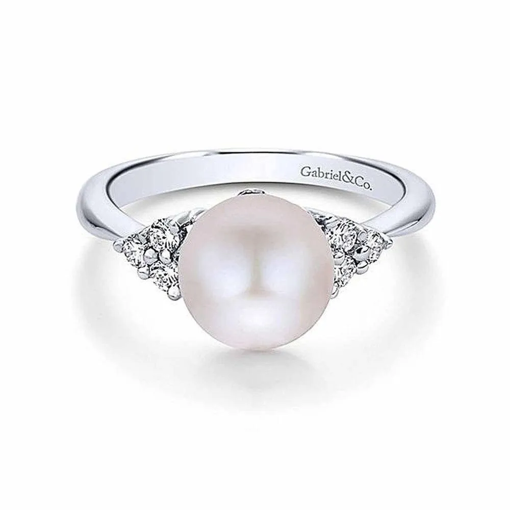 Cultured Pearl and Diamond Ring