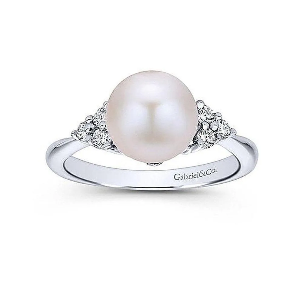 Cultured Pearl and Diamond Ring