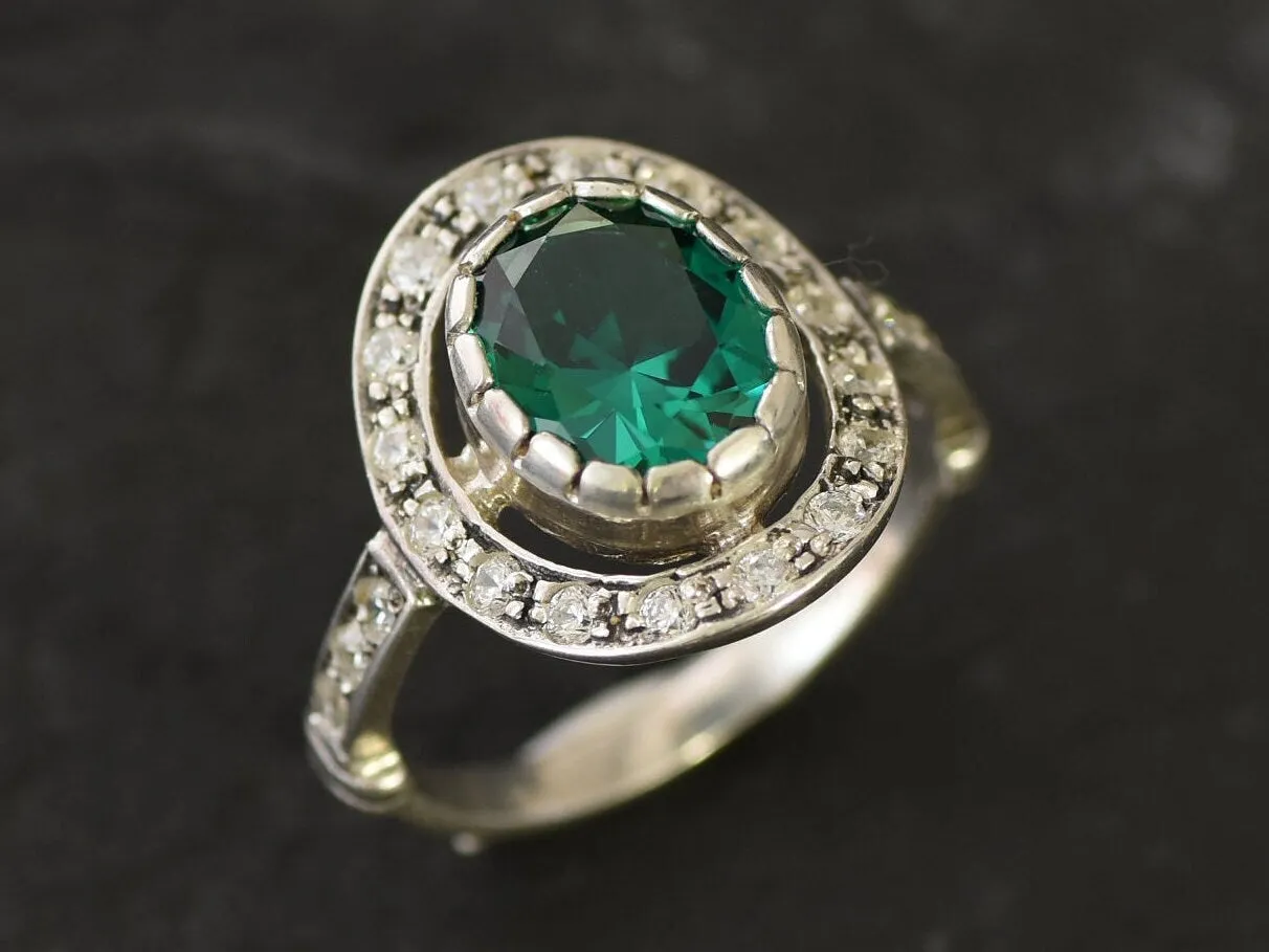 Emerald Vintage Ring - Green Halo Ring - Statement Emerald Ring