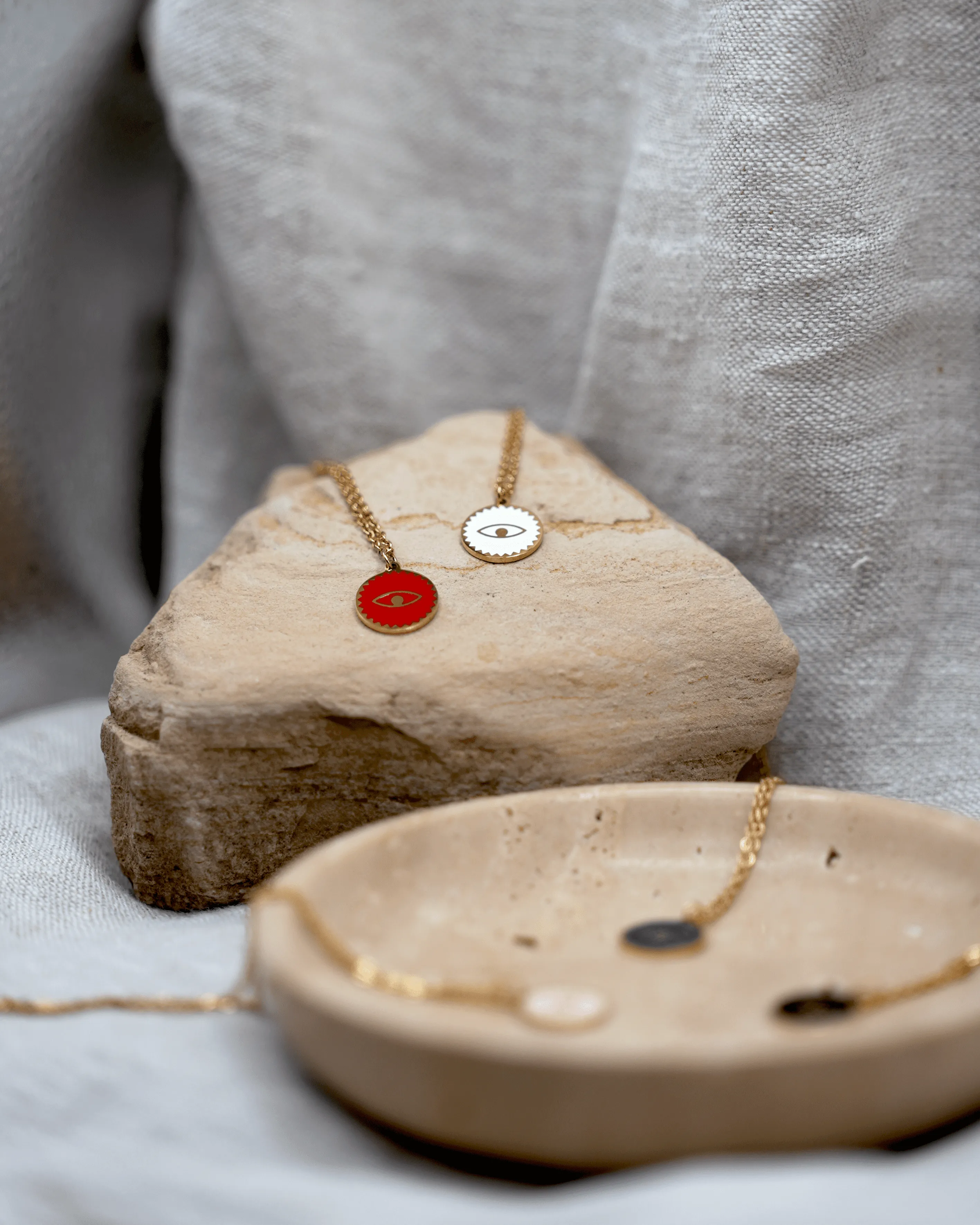 Eye Pendant Necklace