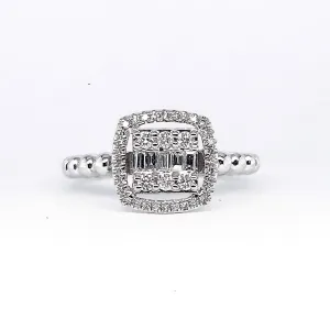 Large Classic Cushion Halo Diamond Ring 14kt