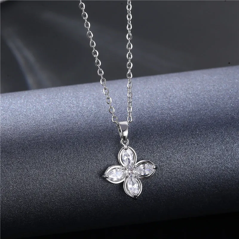 Moderate Luxury Flower Geometric Titanium Steel Diamond Inlay Necklaces