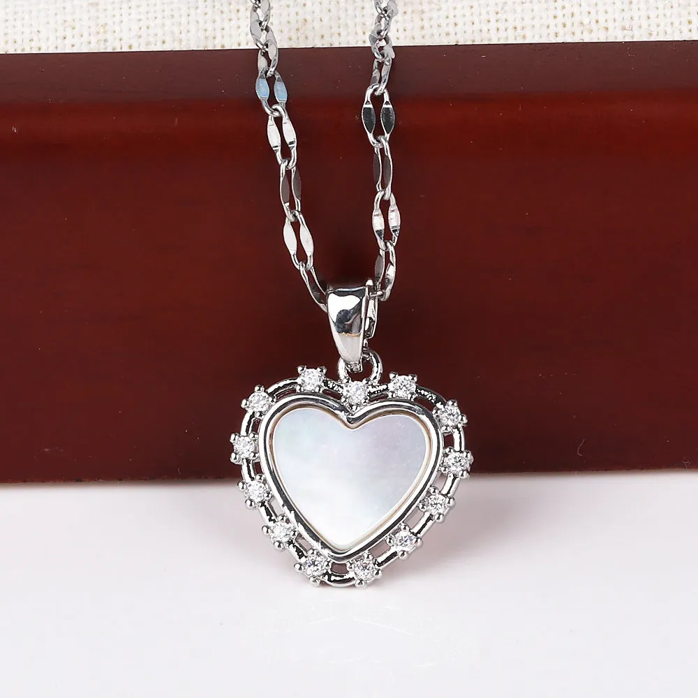 Moderate Luxury Heart Copper Necklaces