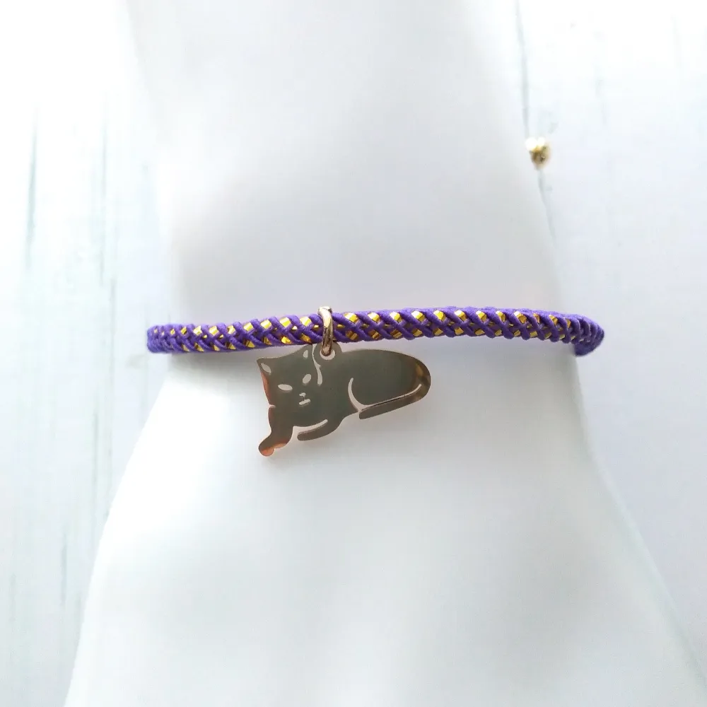 Olivia 2 Cat at Rest Metallic Cord Slider Bracelet