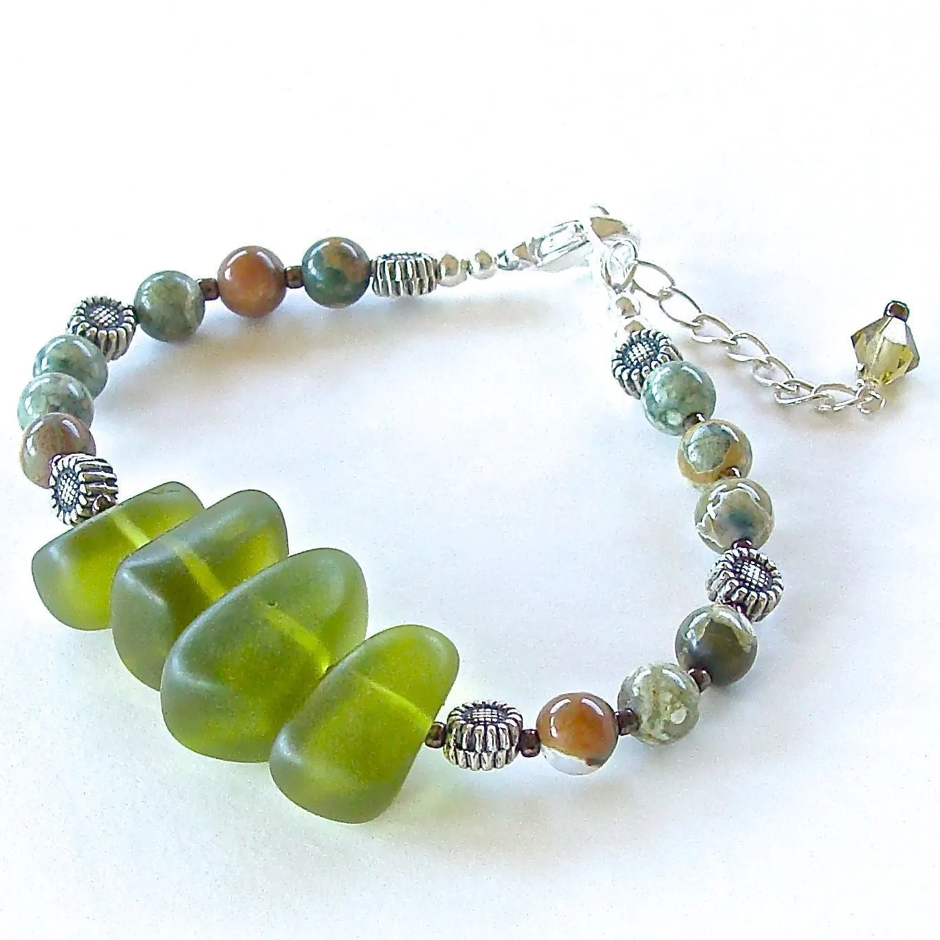 Olivine: Green Handmade Beaded Bracelet