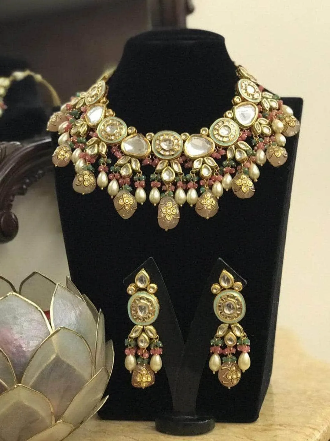 Paloma Rao In Kundan With Meena Design Necklace Set