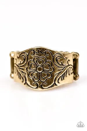 Paparazzi Ring ~ Feeling Flowery - Brass