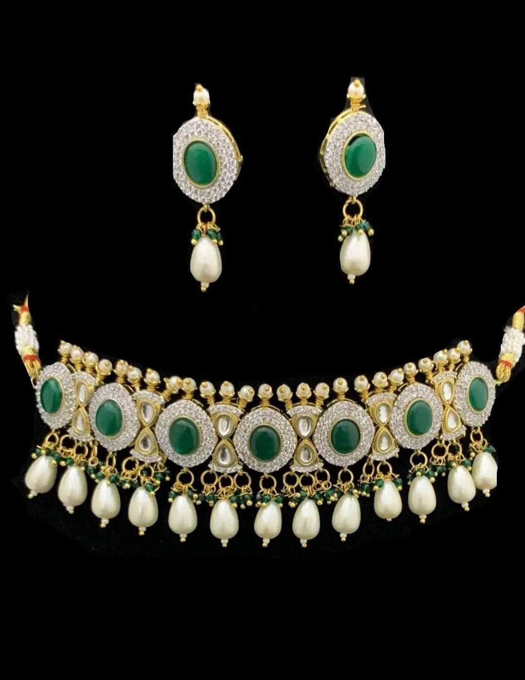 Round Shaped Kundan Choker