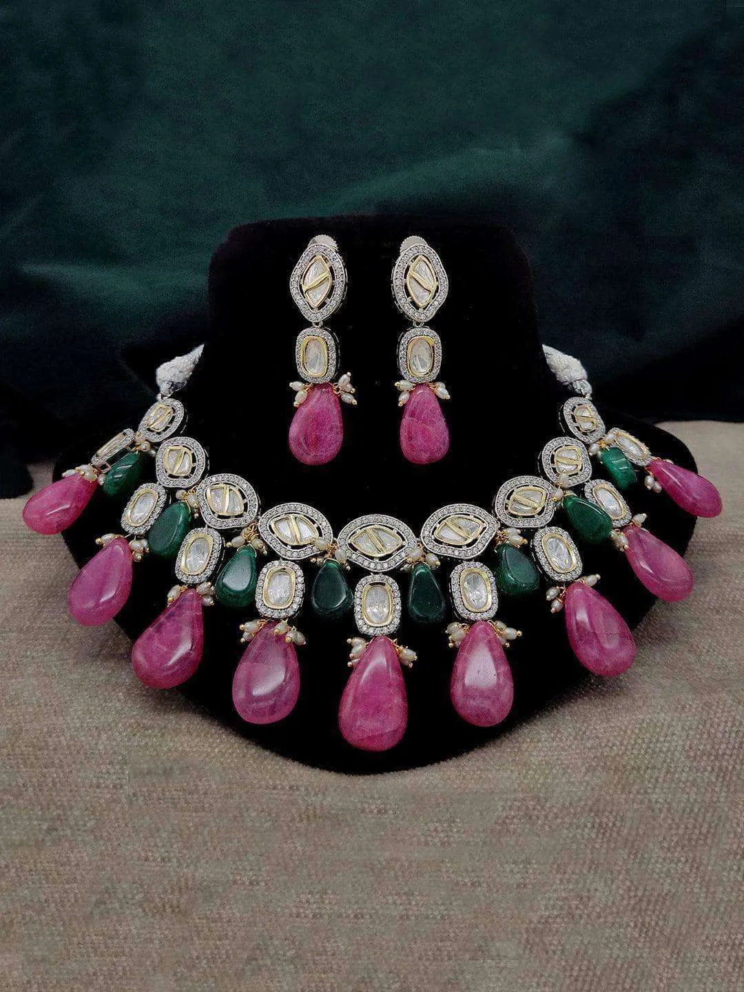 Uncut Kundan Necklace